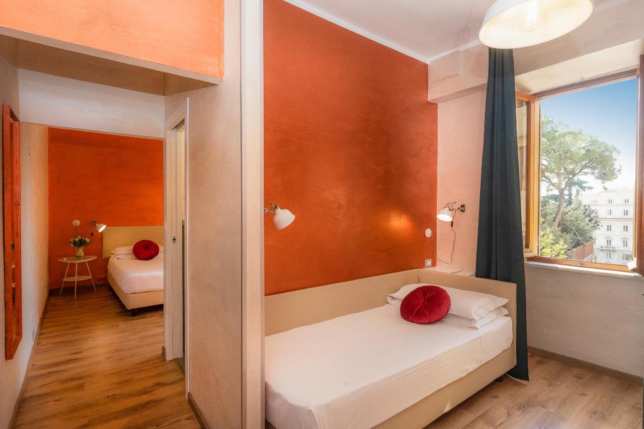 Lovely New Home Via Genova Рим Екстериор снимка