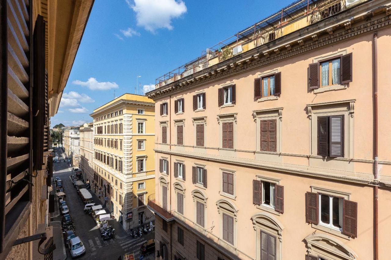 Lovely New Home Via Genova Рим Екстериор снимка
